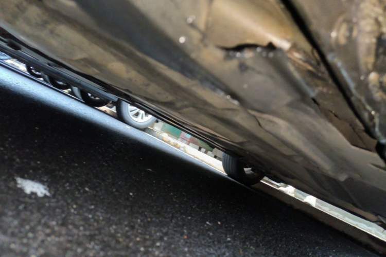 Used Ford Mondeo 2011 2.0L GTDi 200 Fashion Edition Chassis Front Left