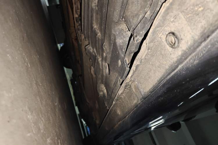Used Ford Mondeo 2011 2.0L GTDi 200 Luxury Edition Chassis Rear Right