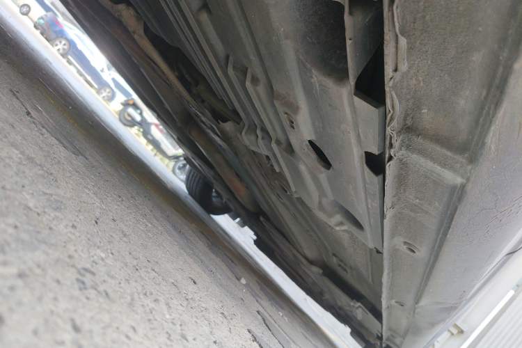 Used Ford Mondeo 2011 2.0L GTDi 200 Luxury Edition Chassis Rear Right
