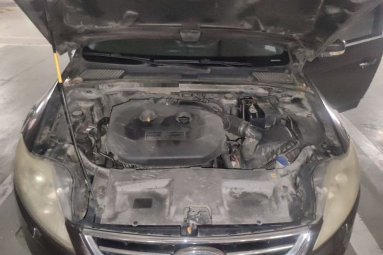 Used Ford Mondeo 2011 2.0L GTDi 200 Luxury Edition Engine Bay