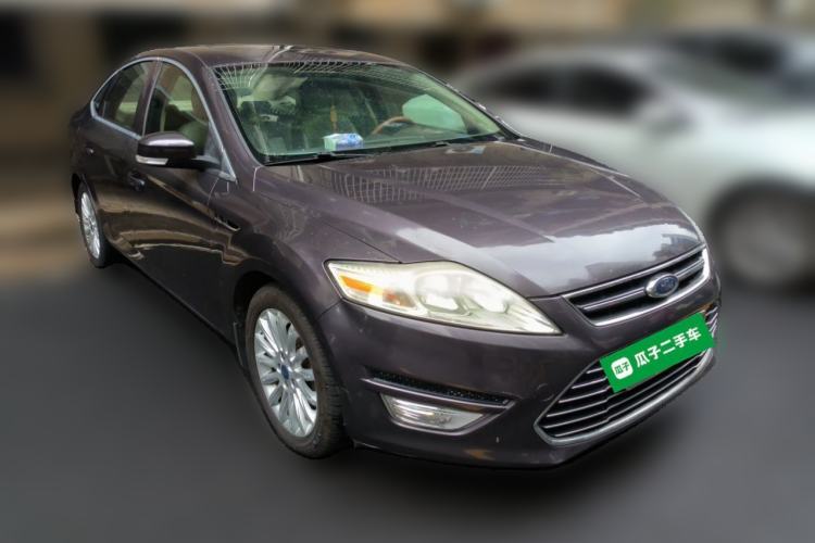 Used Ford Mondeo 2011 2.0L GTDi 200 Fashion Edition Front Right 45 Deg