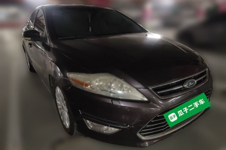 Used Ford Mondeo 2011 2.0L GTDi 200 Luxury Edition Front Right 45 Deg