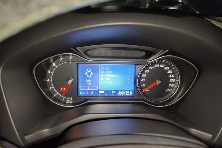 Used Ford Mondeo 2011 2.0L GTDi 200 Luxury Edition Instrument Cluster
