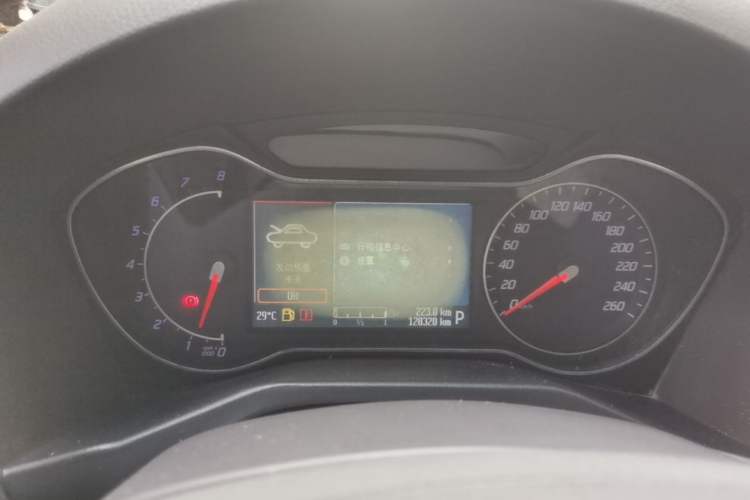 Used Ford Mondeo 2011 2.0L GTDi 200 Luxury Edition Instrument Cluster