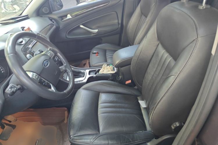 Used Ford Mondeo 2011 2.0L GTDi 200 Luxury Edition Left Front Seat