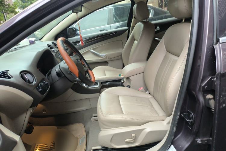 Used Ford Mondeo 2011 2.0L GTDi 200 Fashion Edition Left Front Seat