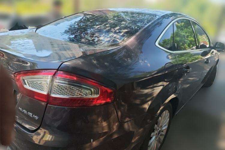Used Ford Mondeo 2011 2.0L GTDi 200 Luxury Edition Rear Right 45 Deg