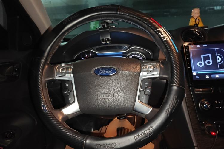Used Ford Mondeo 2011 2.0L GTDi 200 Luxury Edition Steering Wheel