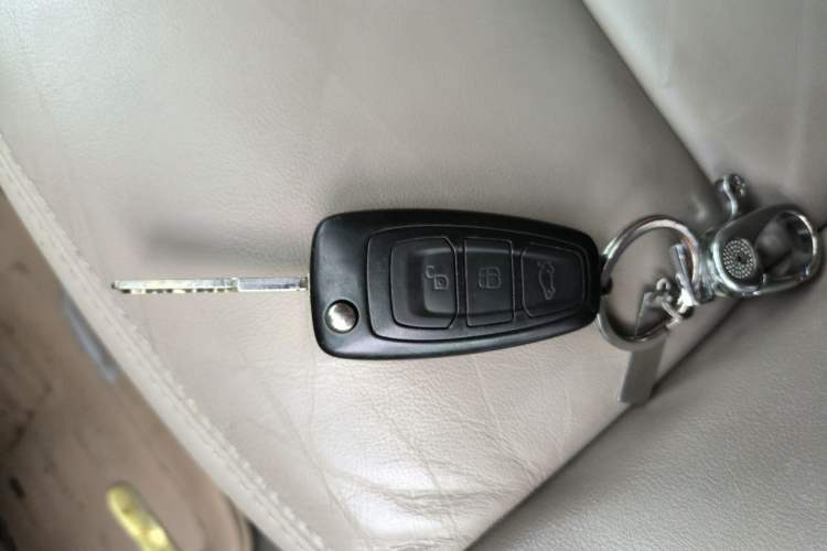Used Ford Mondeo 2011 2.0L GTDi 200 Fashion Edition Vehicle Key