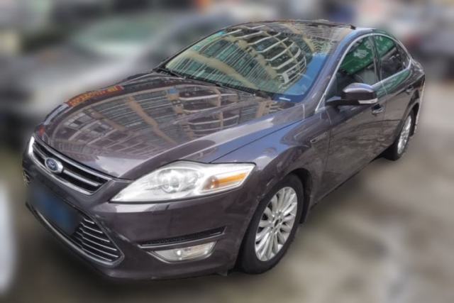 Ojetý Ford Mondeo 2011 2.0L GTDi 200 Luxury Edition