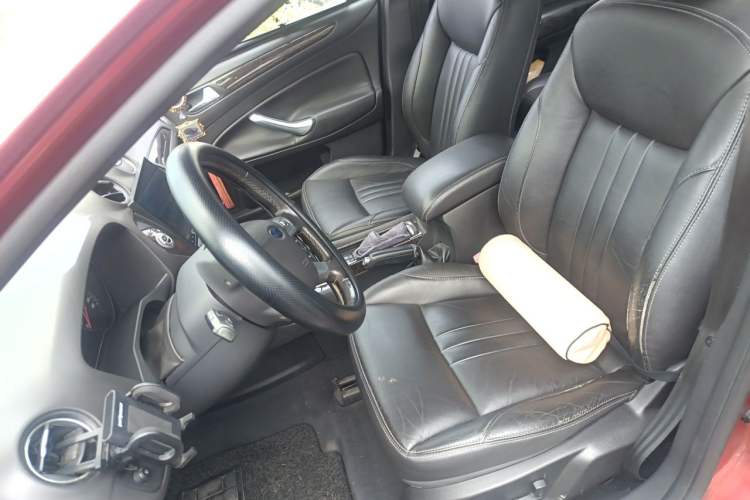 Used Ford Mondeo 2011 2.0L GTDi 200 Luxury Edition Left Front Seat