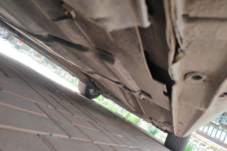 Used Ford Mondeo 2011 2.0L GTDi 200 Luxury Edition Chassis Front Left