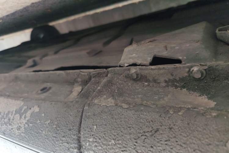 Used Ford Mondeo 2011 2.0L GTDi 200 Fashion Edition Chassis Front Left