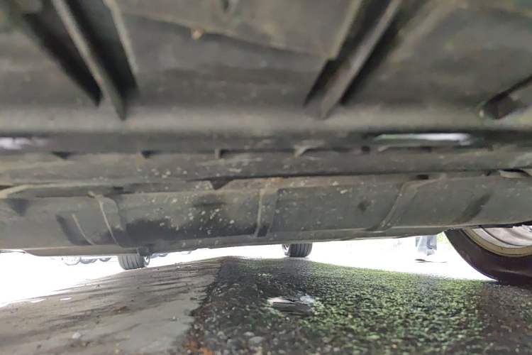 Used Ford Mondeo 2011 2.0L GTDi240 Ultimate Edition Chassis Front