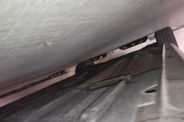 Used Ford Mondeo 2011 2.0L GTDi 200 Fashion Edition Chassis Front Right