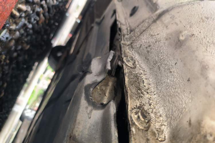 Used Ford Mondeo 2011 2.0L GTDi 200 Fashion Edition Chassis Front Right
