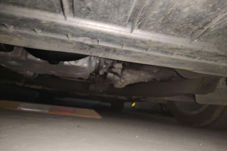 Used Ford Mondeo 2011 2.0L GTDi240 Ultimate Edition Chassis Front