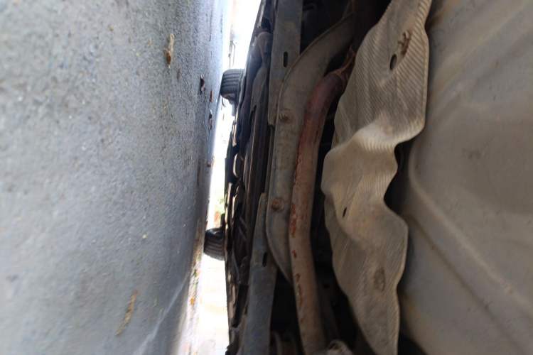 Used Ford Mondeo 2011 2.0L GTDi 200 Fashion Edition Chassis Rear