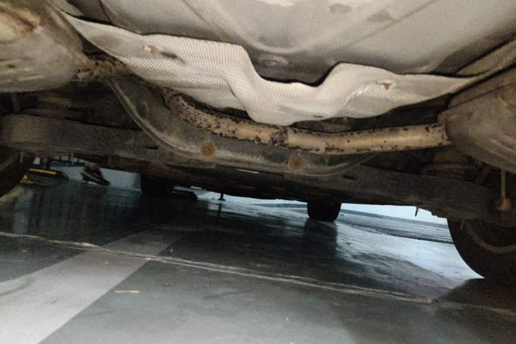 Used Ford Mondeo 2011 2.0L GTDi 200 Fashion Edition Chassis Rear