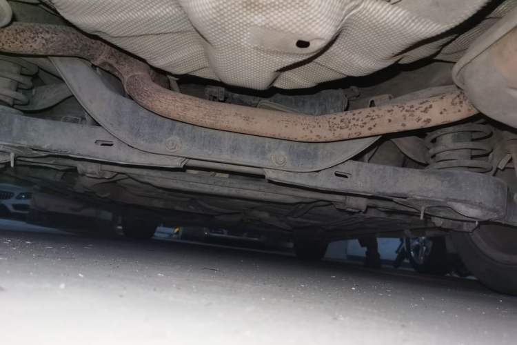 Used Ford Mondeo 2011 2.0L GTDi240 Ultimate Edition Chassis Rear