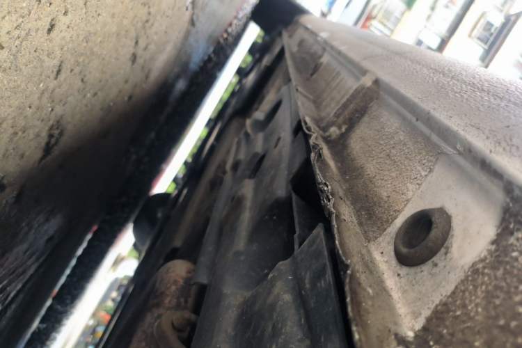 Used Ford Mondeo 2011 2.0L GTDi 200 Fashion Edition Chassis Rear Left