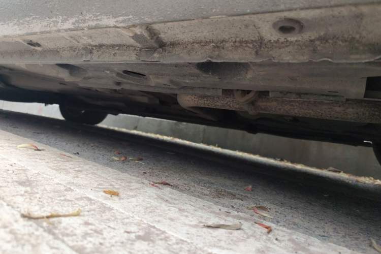 Used Ford Mondeo 2011 2.0L GTDi 200 Fashion Edition Chassis Rear Left