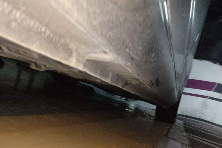 Used Ford Mondeo 2011 2.0L GTDi 200 Fashion Edition Chassis Rear Right