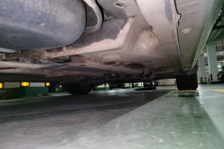 Used Ford Mondeo 2011 2.3L Luxury Model Chassis Rear Right