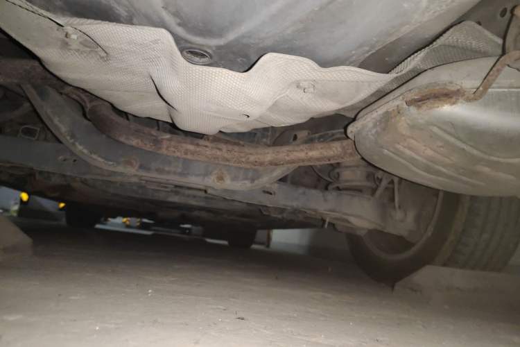 Used Ford Mondeo 2011 2.0L GTDi240 Ultimate Edition Chassis Rear