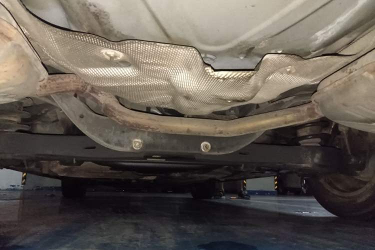 Used Ford Mondeo 2011 2.0L GTDi 200 Fashion Edition Chassis Rear