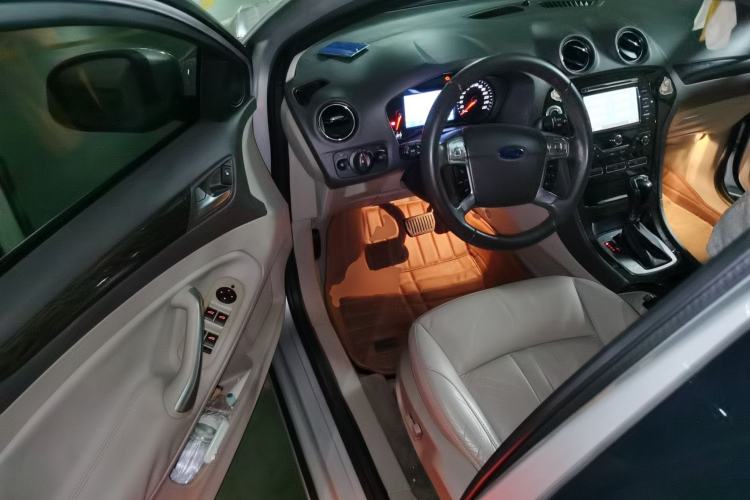 Used Ford Mondeo 2011 2.3L Luxury Model Driver Seat