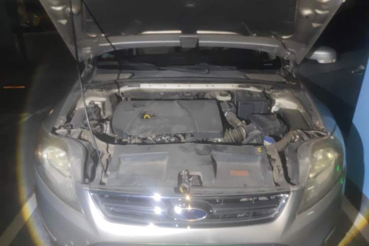 Used Ford Mondeo 2011 2.3L Fashion Edition Engine Bay