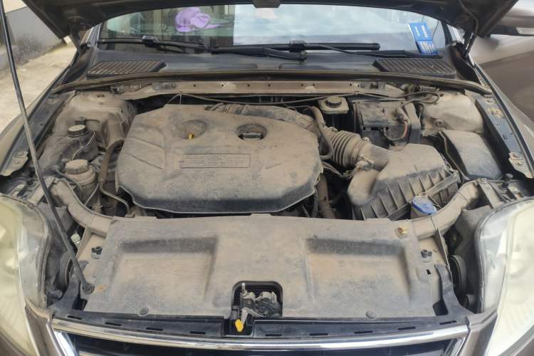 Used Ford Mondeo 2011 2.0L GTDi 200 Luxury Edition Engine Bay