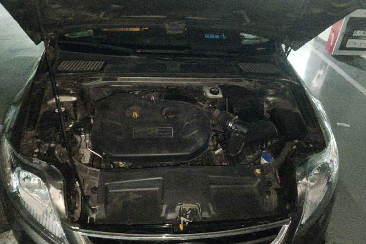 Used Ford Mondeo 2011 2.0L GTDi 200 Fashion Edition Engine Bay
