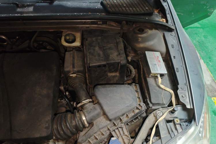 Used Ford Mondeo 2011 2.3L Fashion Edition Engine Bay Left