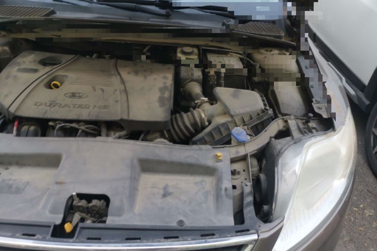 Used Ford Mondeo 2011 2.3L Fashion Edition Engine Bay Left