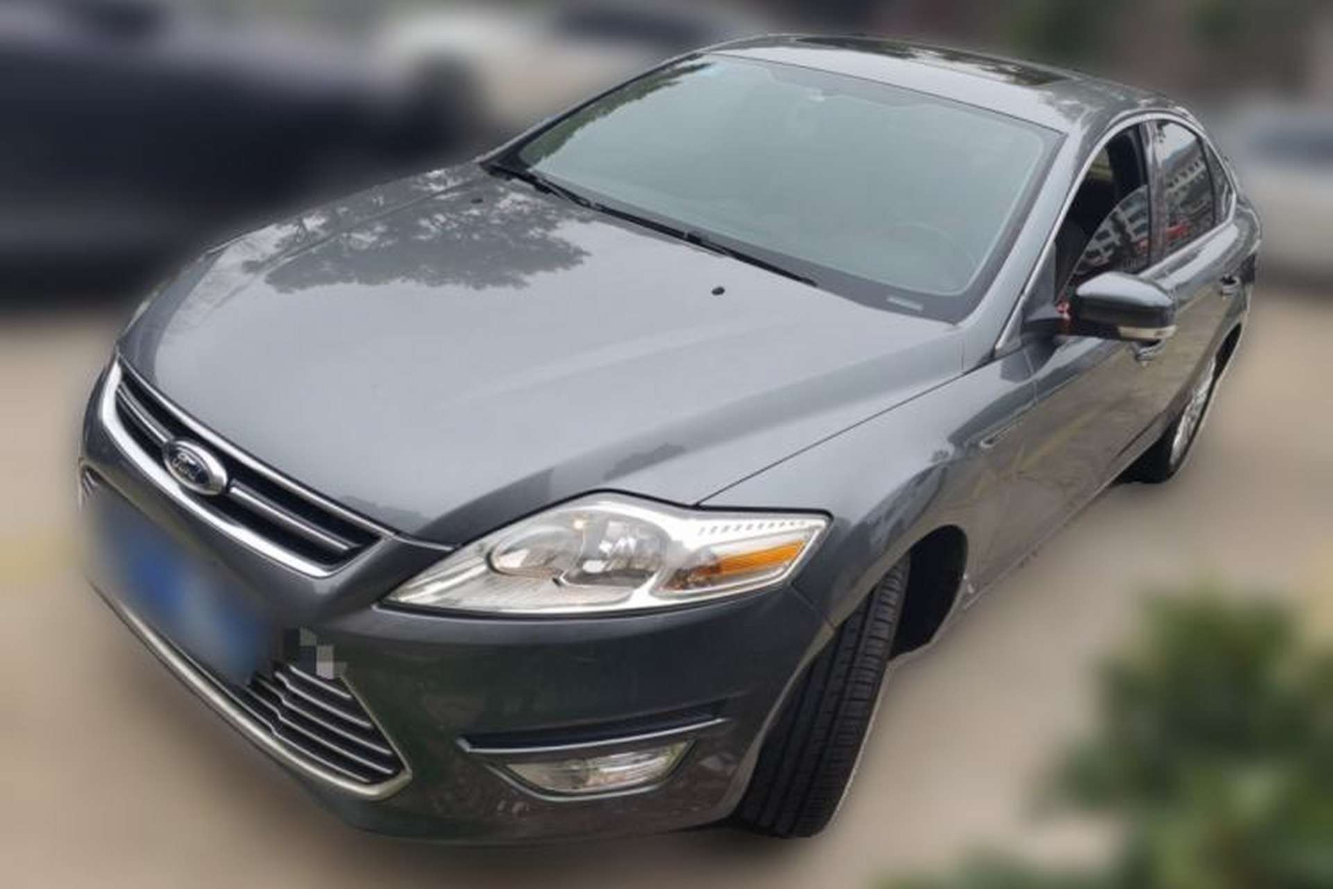 Used Ford Mondeo 2011 2.0L GTDi 200 Fashion Edition Front Left 45 Deg