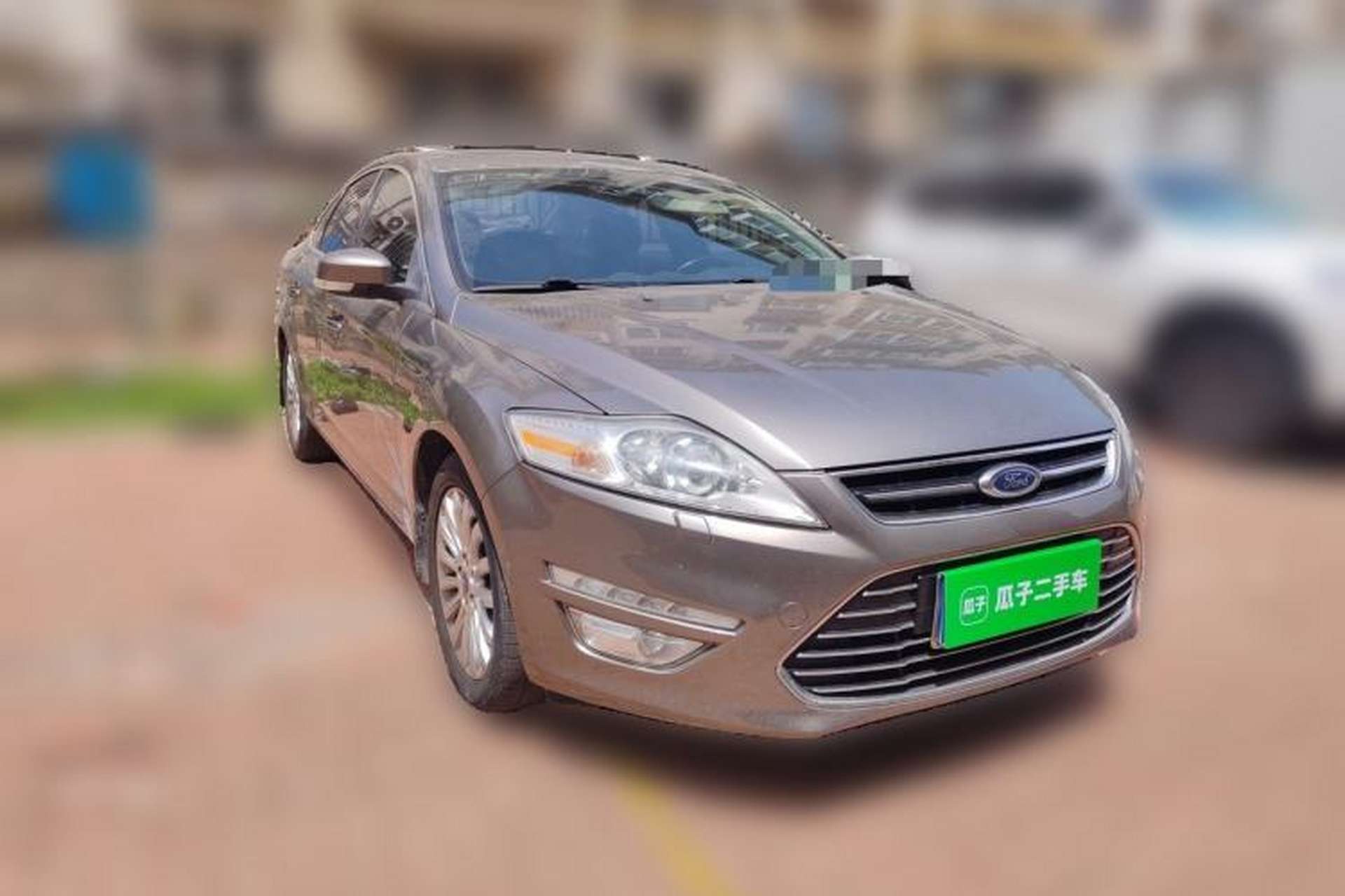 Used Ford Mondeo 2011 2.0L GTDi 200 Luxury Edition Front Right 45 Deg