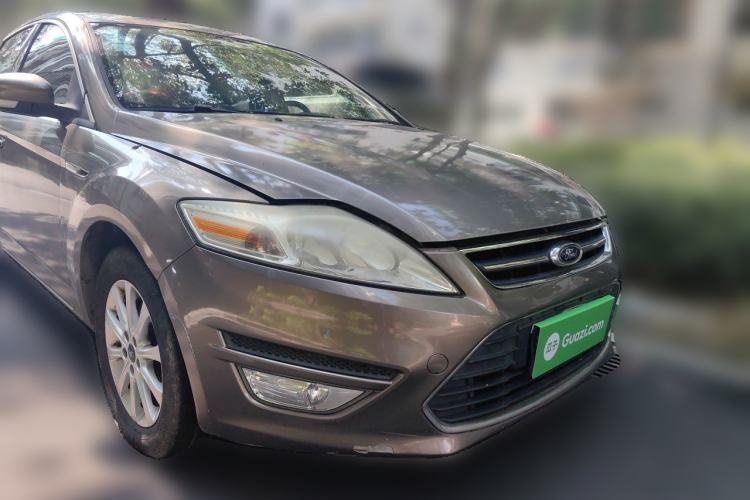 Used Ford Mondeo 2011 2.3L Fashion Edition Front Right 45 Deg