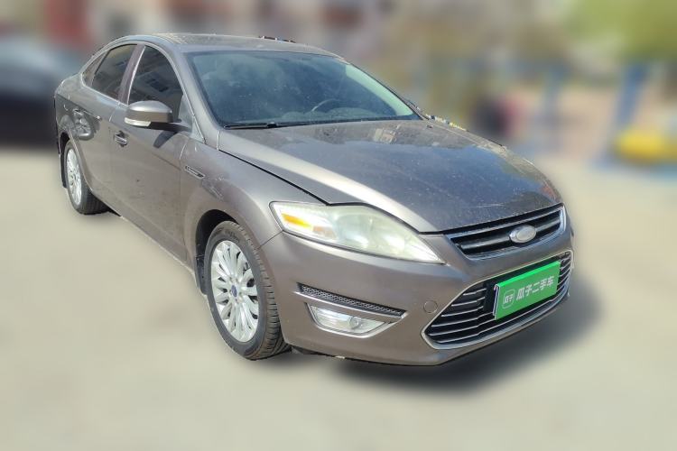Used Ford Mondeo 2011 2.0L GTDi 200 Fashion Edition Front Right 45 Deg