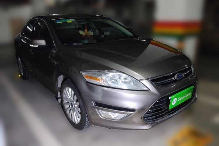 Used Ford Mondeo 2011 2.3L Luxury Model Front Right 45 Deg