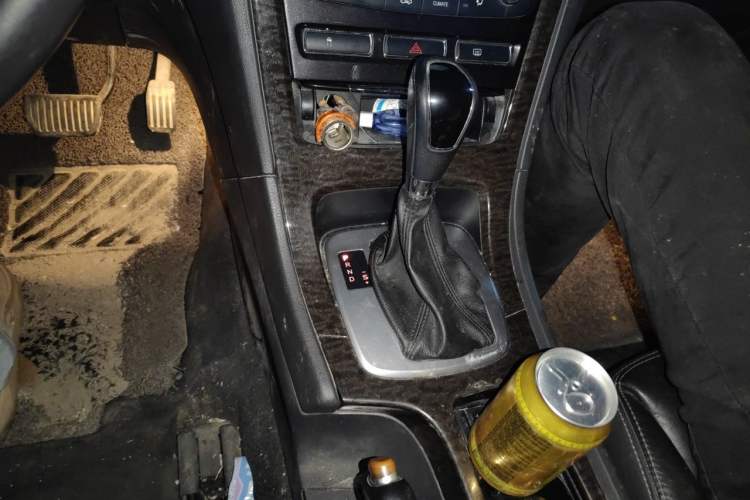 Used Ford Mondeo 2011 2.0L GTDi 200 Luxury Edition Gear Lever