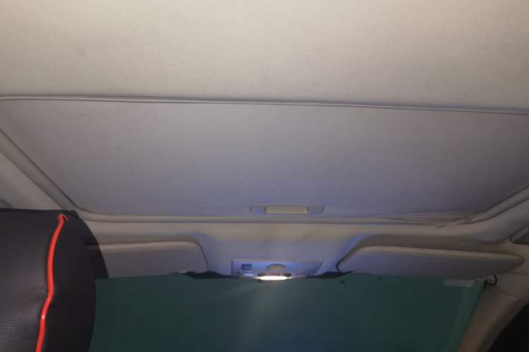 Used Ford Mondeo 2011 2.0L GTDi 200 Fashion Edition Headliner