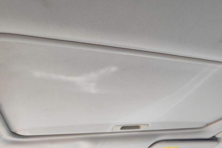 Used Ford Mondeo 2011 2.0L GTDi 200 Luxury Edition Headliner