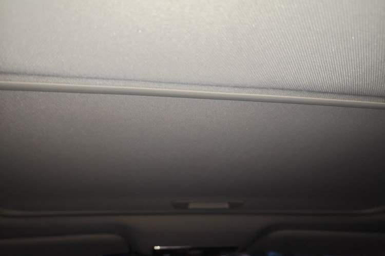 Used Ford Mondeo 2011 2.0L GTDi 200 Fashion Edition Headliner
