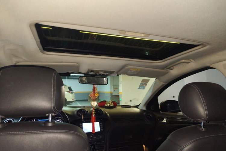 Used Ford Mondeo 2011 2.0L GTDi 200 Luxury Edition Headliner