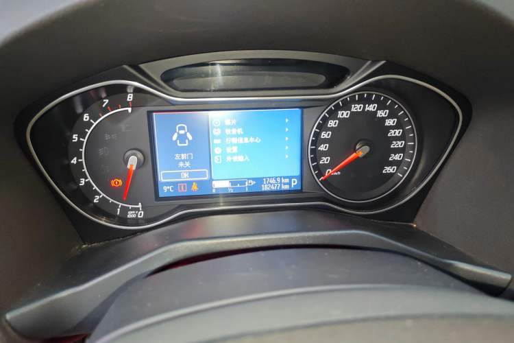 Used Ford Mondeo 2011 2.0L GTDi 200 Luxury Edition Instrument Cluster