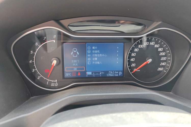 Used Ford Mondeo 2011 2.0L GTDi 200 Luxury Edition Instrument Cluster