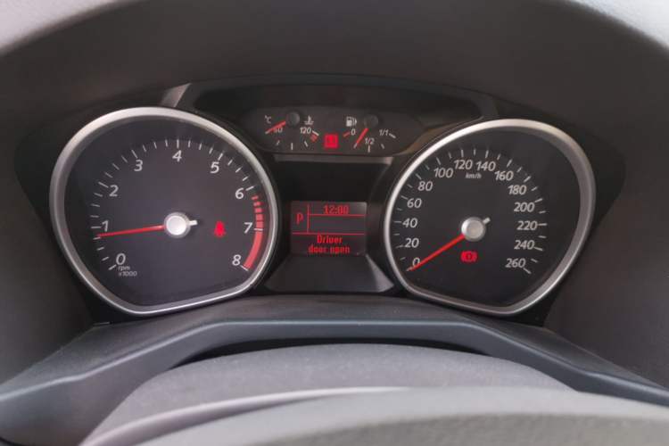 Used Ford Mondeo 2011 2.3L Fashion Edition Instrument Cluster
