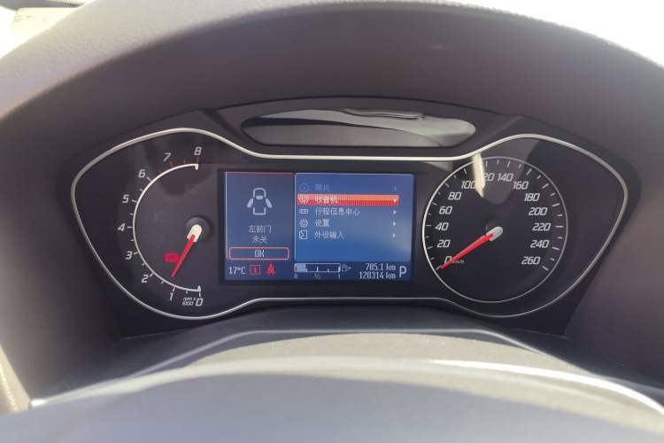 Used Ford Mondeo 2011 2.0L GTDi 200 Fashion Edition Instrument Cluster